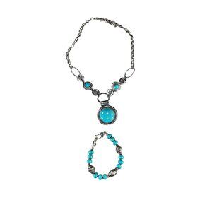 Turquoise Silver-Tone Necklace & Bracelet Jewelry Set With Ornate Detailing